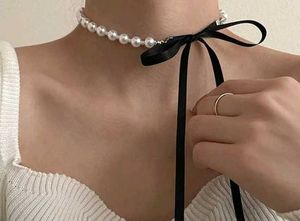 Pearl & Ribbon Choker