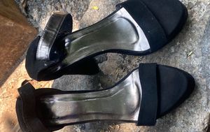 Black Heels - 6 inches