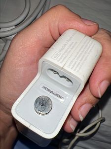 Apple MacBook Charger