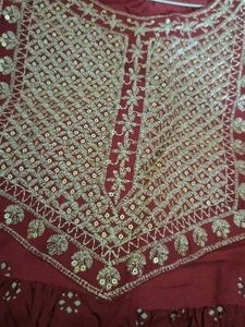 Elegant Maroon Embroidered Kurta