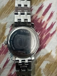 Elegant Silver Chain Watch