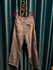 Distressed Wide Leg Jeans with adjustable waist