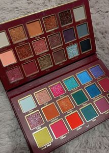 MARS LIMITED EDITION EYE SHADOW PALETTE