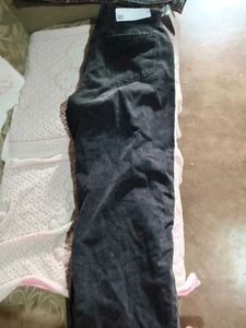 Grey Wide Leg Jeans with Ripped Detail
