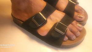 Flat Sandal