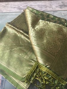 Elegant Green Silk dupatta