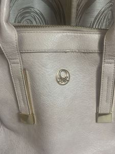 Stylish Beige Handbag