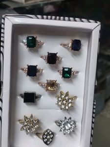 Assorted Fashion Rings Set- only one