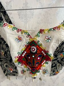Navratri Embroidered Crop Blouse