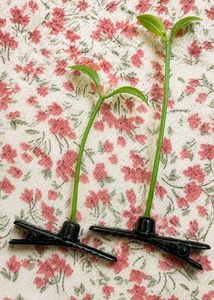 A Sprout Hair Clip