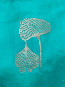 premium pure silk saree with blouse (sleeveless)