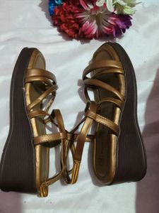 Stylish Gold Flat Sandals