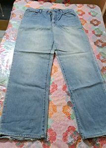 Light Wash Denim Jeans