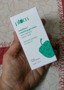 plum mattifying gel cream
