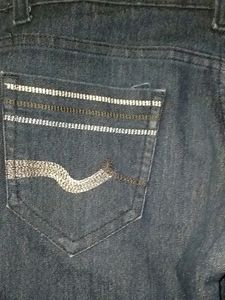 3/4 👖 Jeans For Girls.