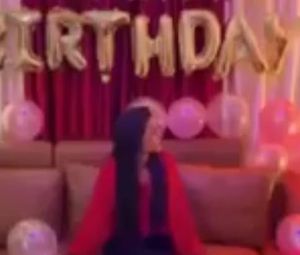 Red Full Sleeves Balloon Top