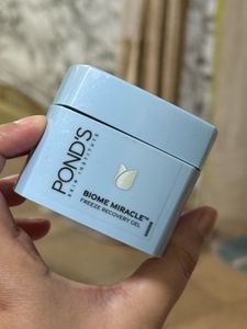 Pond's Biome Miracle Freeze Recovery Gel