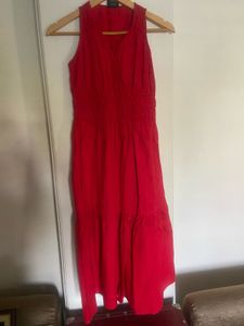 Virgio Vibrant Red Midi Dress