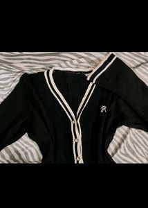 Chic Black &amp; White Striped Cardigan