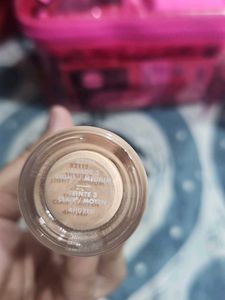 ELF Halo Glow Liquid Filter