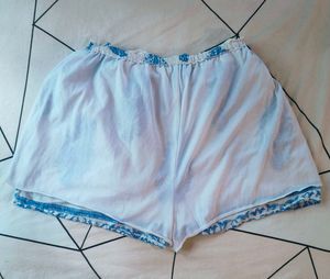 Stylish White &amp; Blue Printed Shorts