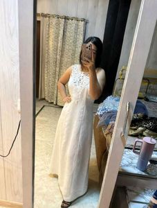 free delivery 🚚 Elegant White Lace Gown 🕊️❄️