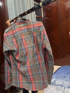 Tommy Hilfiger Plaid Button-Up Shirt