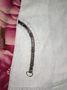 RARE Y2K WHISKERED STRAIGHT FIT JEA