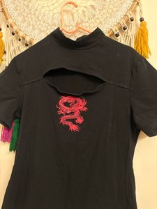 shein’s Black Cutout Dragon T-Shirt