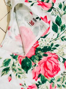 Floral Print Pleated Dress