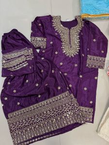 Elegant Purple Embroidered Kurta Set