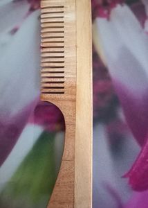 NEEM WOODEN COMB