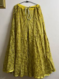 Mustard Sharara