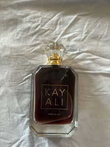Kayali Vanilla | 28 Perfume
