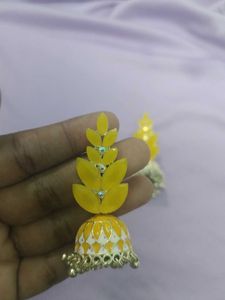 Yellow Leaf Jhumka Earrings🥰