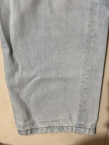 Wide Leg Light Wash Jeans