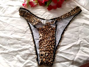 🧡Shein Leopard Print Thong