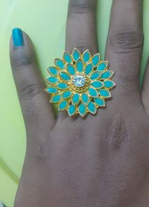 🆕️🆕️ Floral Stone Ring