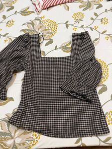 Chic Plaid Square Neck Puff Sleeve Top