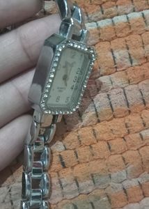 Ladies Hand Watch