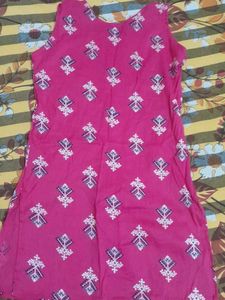 Pink Printed Sleeveless Kurta