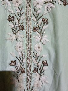 Elegant Embroidered Kurta dupatta no lower