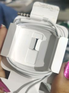 Apple   Earpods Headphone Plug . Good Condition.