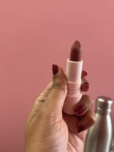Swiss Beauty Stay All Day Lipstick