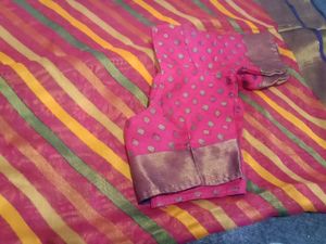 Elegant red yellow leriya Saree with Floral Motifs