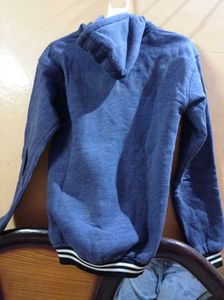 Sweater Hoddiee