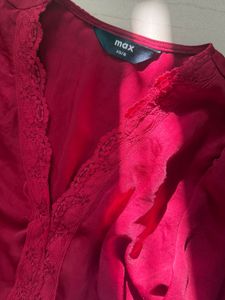 Max Red Lace Trim Crop Top