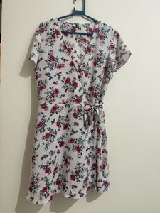 H&amp;M Adjustable Floral Wrap Dress