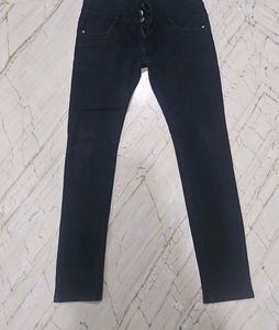 Black Skinny Fit Jeans