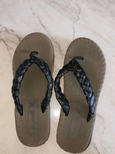 Stylish Braided Flip-Flops for Women
